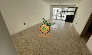 CASA EN VENTA EN JARDINES ALCALDE POR EL CODE Y TRANSITO, GDL.