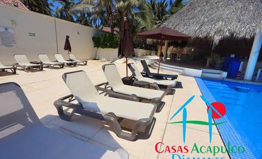 Depa en venta con terraza, jacuzzi privado y vista a las áreas comunes