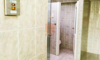 Venta- Hermosa vivienda ubicada en una excelente zona de alta plusvalía, con todas las comodidades modernas/24urb43