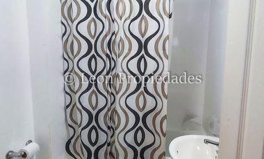 Leon Propiedades vende gran parcela con casa en Fundo Monterrey, Curacaví.