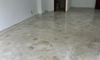 SE VENDE OFICINA EN SOTOMAYOR