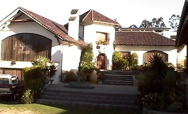 Venta Casa Monte serrín  Urbanización Campo Alegre
