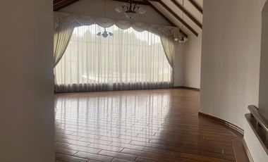 Venta Casa Monte serrín  Urbanización Campo Alegre