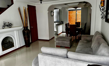 Hermosa casa en Belmonte Pereira con 3 habitaciones y 2 baños.Colombia-Pereira.