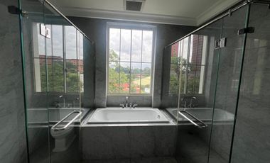 Disewakan Tahunan Rumah Baru Siap Huni di South Grove, Lebak Bulus, Full Furnished