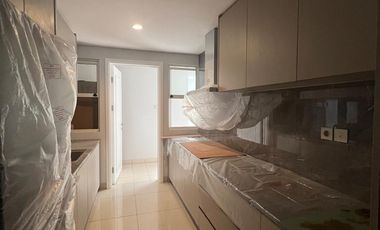 Disewakan Tahunan Rumah Baru Siap Huni di South Grove, Lebak Bulus, Full Furnished