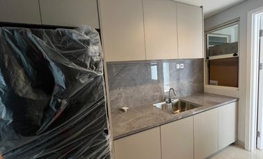Disewakan Tahunan Rumah Baru Siap Huni di South Grove, Lebak Bulus, Full Furnished