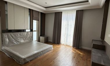Disewakan Tahunan Rumah Baru Siap Huni di South Grove, Lebak Bulus, Full Furnished