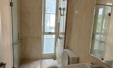 Disewakan Tahunan Rumah Baru Siap Huni di South Grove, Lebak Bulus, Full Furnished