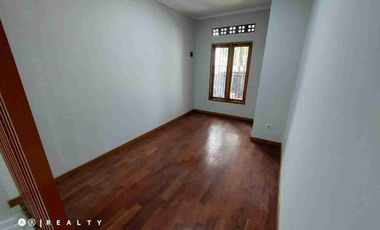 DIJUAL RUMAH MURAH Dekat GRIYA Arcamanik Di Kota Bandung
