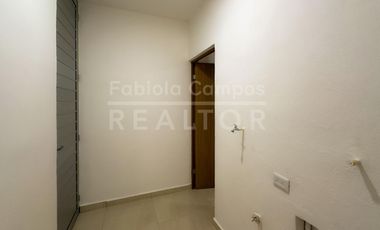 Casa en venta de 2 pisos y 3 recámaras en Cholul Mérida Yucatán - Entrega inmediata