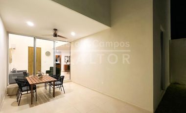 Casa en venta de 2 pisos y 3 recámaras en Cholul Mérida Yucatán - Entrega inmediata