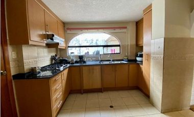 SE VENDE CASA DE 4 DORMITORIOS EN CONJUNTO PRIVADO SECTOR LA ARMENIA 2 - VALLE DE LOS CHILLOS