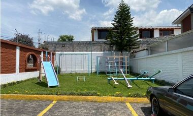 SE VENDE CASA DE 4 DORMITORIOS EN CONJUNTO PRIVADO SECTOR LA ARMENIA 2 - VALLE DE LOS CHILLOS