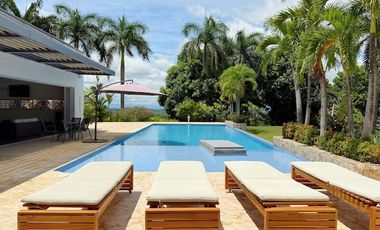 ALQUILO EXCLUSIVA FINCA ACROPOLIS EN VILLETA LLAMA AL3024266811 DESCANSO Y CONFORT EN UN SOLO LUGAR!!