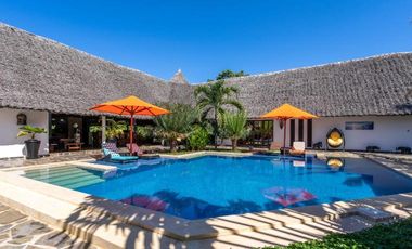 ALQUILO EXCLUSIVA FINCA ACROPOLIS EN VILLETA LLAMA AL3024266811 DESCANSO Y CONFORT EN UN SOLO LUGAR!!