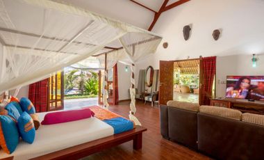 ALQUILO EXCLUSIVA FINCA ACROPOLIS EN VILLETA LLAMA AL3024266811 DESCANSO Y CONFORT EN UN SOLO LUGAR!!