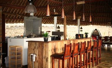 ALQUILO EXCLUSIVA FINCA ACROPOLIS EN VILLETA LLAMA AL3024266811 DESCANSO Y CONFORT EN UN SOLO LUGAR!!
