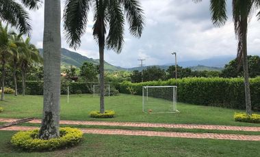 ALQUILO EXCLUSIVA FINCA ACROPOLIS EN VILLETA LLAMA AL3024266811 DESCANSO Y CONFORT EN UN SOLO LUGAR!!