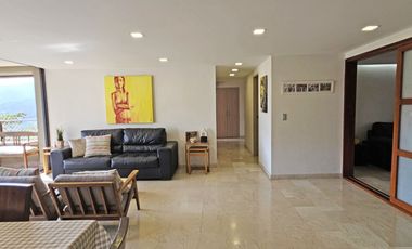 Apartamento de 3 alcobas más servicio en venta. Medellín - El Poblado - Lalinde