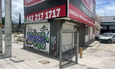 RENTA de Terreno para Local Comercial en 5 de Febrero Querétaro