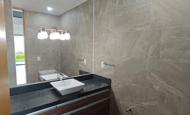 Casa en Venta VALLE IMPERIAL
