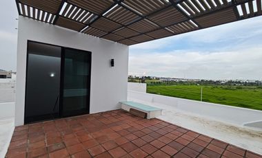 Casa en Venta VALLE IMPERIAL