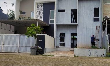 Jual Rumah MURAH READY STOK Cluster SIAP HUNI 2 Lantai Dijual Di Perumahan Cibubur Cileungsi Bogor | CLUSTER TOWNHOUSE EVERGREEN