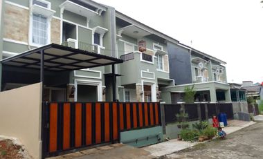 Jual Rumah MURAH READY STOK Cluster SIAP HUNI 2 Lantai Dijual Di Perumahan Cibubur Cileungsi Bogor | CLUSTER TOWNHOUSE EVERGREEN