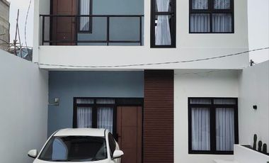 Rumah Dijual Di Cileungsi Bogor 2 Lantai Murah Baru Perumahan jual Lokasi Strategis Dekat Tol