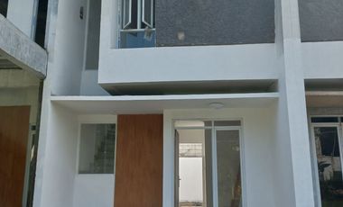Rumah Dijual Di Cileungsi Bogor 2 Lantai Murah Baru Perumahan jual Lokasi Strategis Dekat Tol