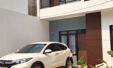 Rumah Dijual Di Cileungsi Bogor 2 Lantai Murah Baru Perumahan jual Lokasi Strategis Dekat Tol