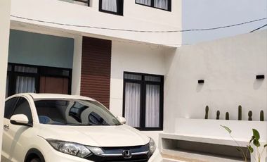 Rumah Dijual Di Cileungsi Bogor 2 Lantai Murah Baru Perumahan jual Lokasi Strategis Dekat Tol