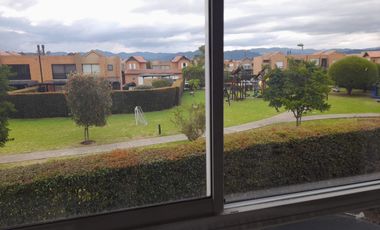 CASA EN HACIENDA FONTANAR - CALIFORNIANA- CHIA CUNDINAMARCA