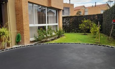 CASA EN HACIENDA FONTANAR - CALIFORNIANA- CHIA CUNDINAMARCA