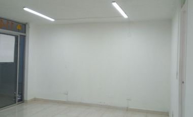 LOCAL COMERCIAL EN CENTRO COMERCIAL DE RIONEGRO