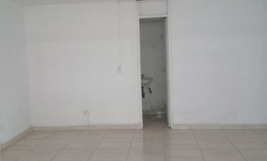 LOCAL COMERCIAL EN CENTRO COMERCIAL DE RIONEGRO