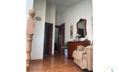 RESIDENCIA 4 REC BOSQUES DE VINCES 500M2 C.IZCALLI