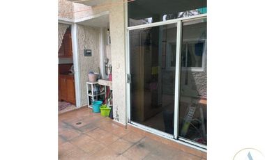 RESIDENCIA 4 REC BOSQUES DE VINCES 500M2 C.IZCALLI