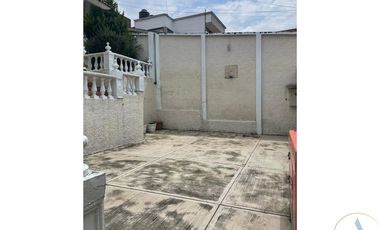 RESIDENCIA 4 REC BOSQUES DE VINCES 500M2 C.IZCALLI