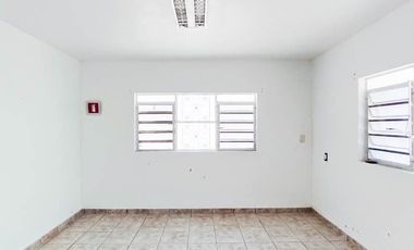 Casa en venta en la Colonia Campestre, Chetumal.