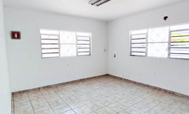Casa en venta en la Colonia Campestre, Chetumal.