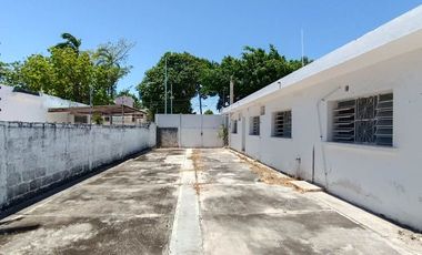 Casa en venta en la Colonia Campestre, Chetumal.