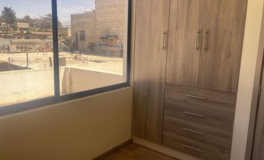 Venta de casa en Calderón.