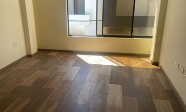 Venta de casa en Calderón.