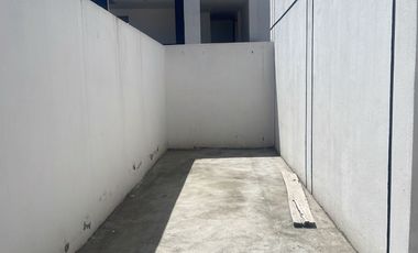 Venta de casa en Calderón.