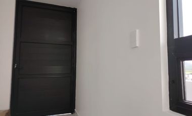 CASA EN VENTA EN SENDEROS MONTE VERDE 95 COTO 7