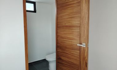 CASA EN VENTA EN SENDEROS MONTE VERDE 95 COTO 7