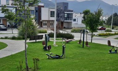 CASA EN VENTA EN SENDEROS MONTE VERDE 95 COTO 7