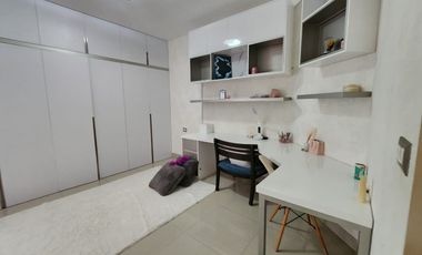 Samborondon, Se renta hermosa casa moderna 4 dormitorios con piscina vista a la Laguna